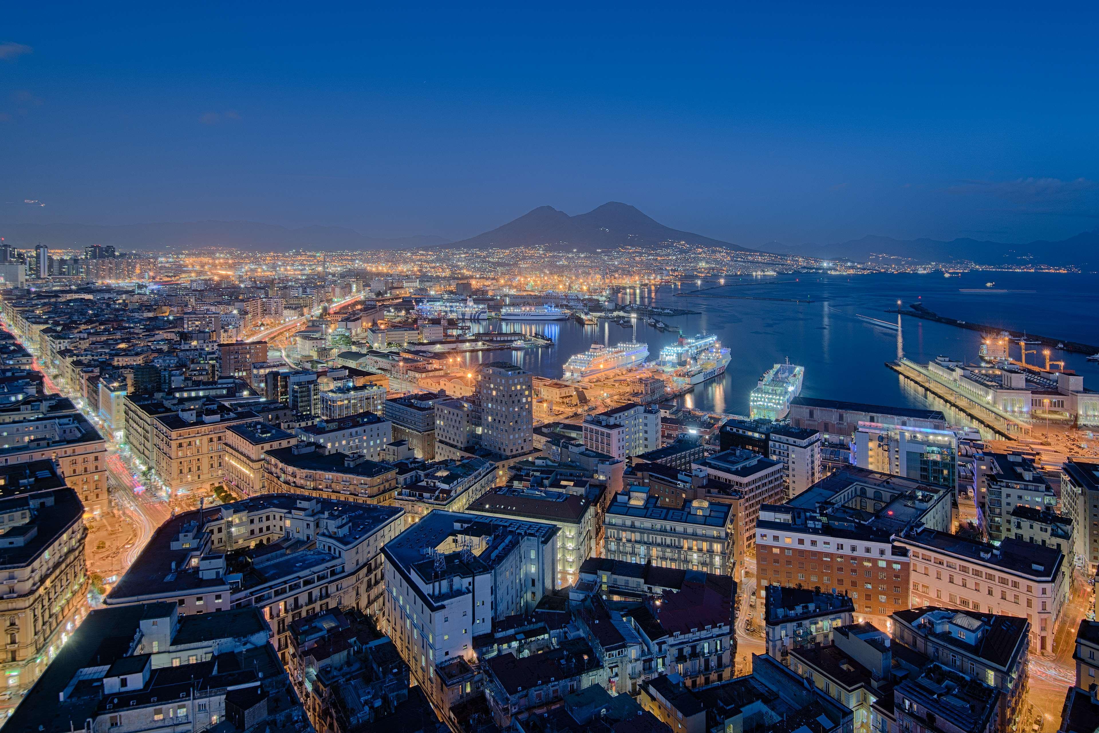 Nh Napoli Panorama Hotel Exterior foto